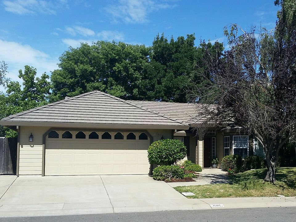 1st image of 1585 Alicia Dr