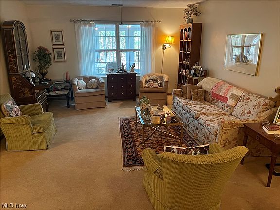4th image of 1337 Fox Run Dr