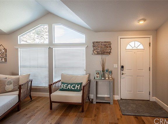 5th image of 33793 Avenue E