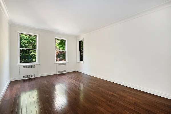 Sold by Capital Realty NY | media 10