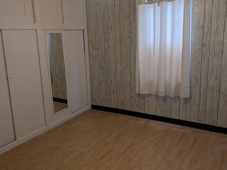 3705 Auburn St — Photo 10