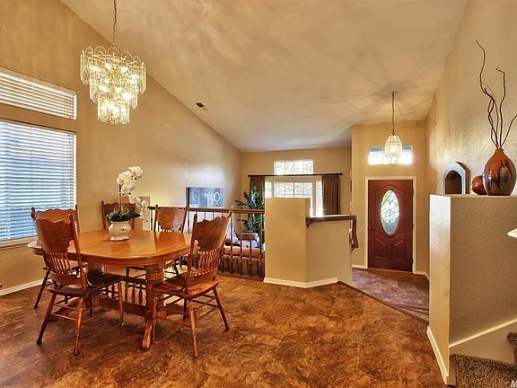 5th image of 1208 Chablis Cir