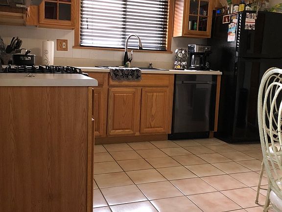 2nd image of 1724 N 22nd Ave