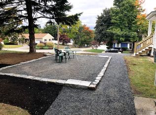 12 Mount Vernon Cir, Lawrence, MA 01843