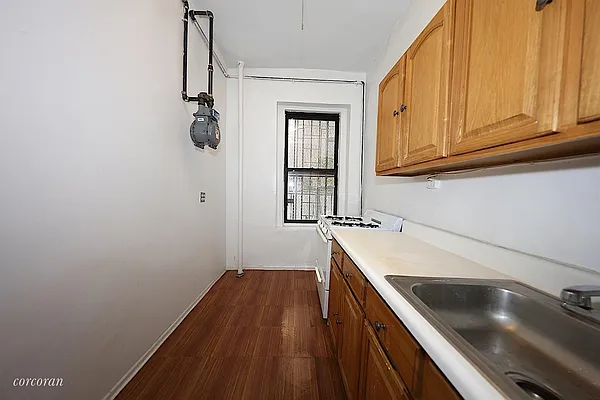 Rented by Corcoran | media 17