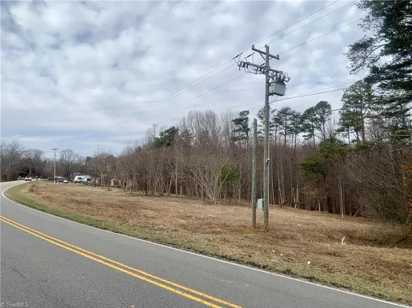 5301 Siloam Rd, Siloam, NC 27047