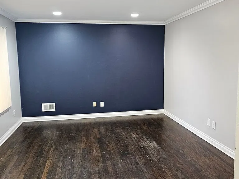 26311 Lorenz St — Photo 6