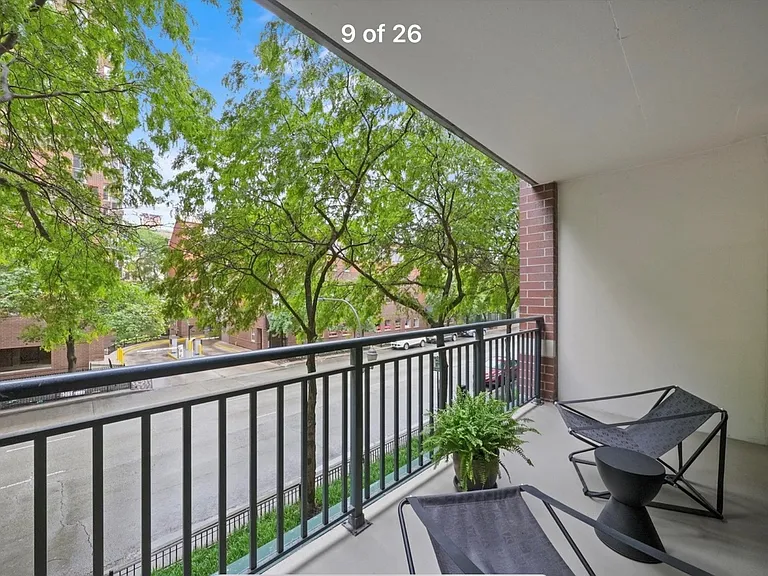 55 W Delaware Pl #217 — Photo 10