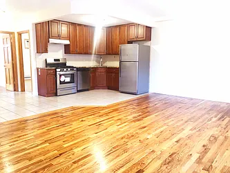 Rented by NY Space Finders Inc.