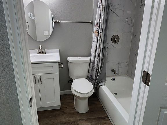 5th image of 2707 W Lee St