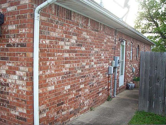 3rd image of 11309 Club House Pkwy #11309