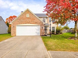 6378 Hillview Cir, Fishers, IN 46038