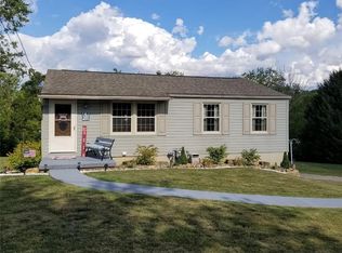 107 Mohawk Dr, Greensburg, PA 15601