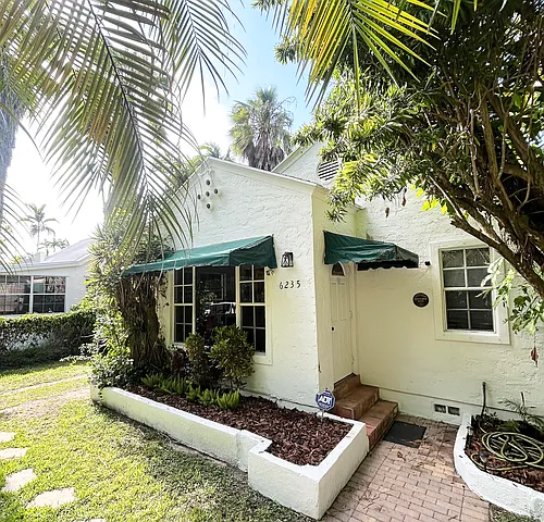 6235 SW 57th St Photo 1