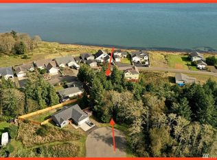 121 Sunrise Ave SE, Ocean Shores, WA 98569