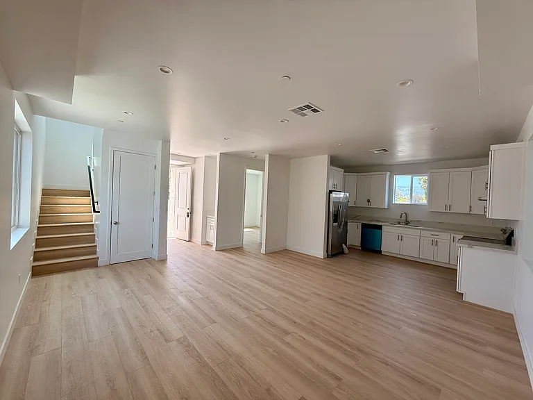 22657 Valerio St #7402 — Photo 6