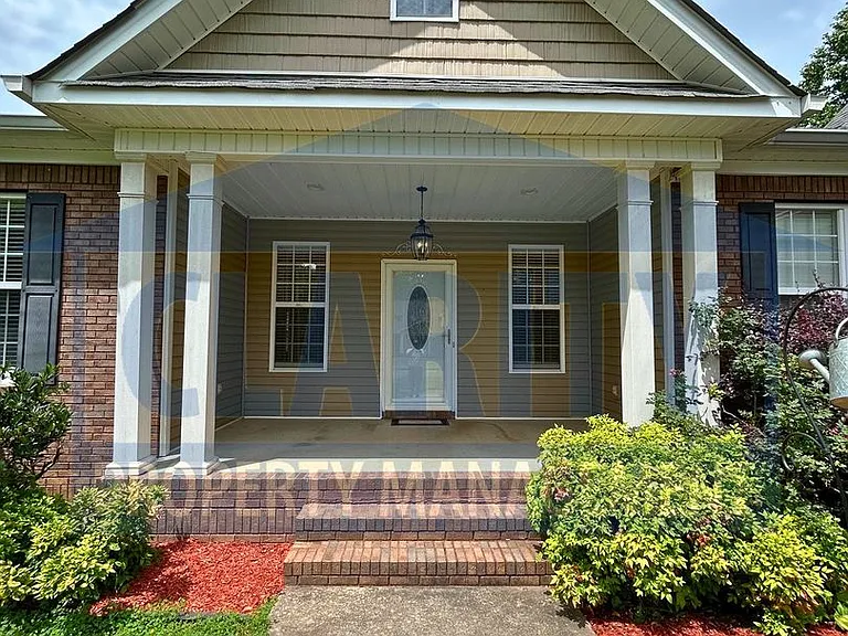 165 Mill Creek Trl NE — Photo 2