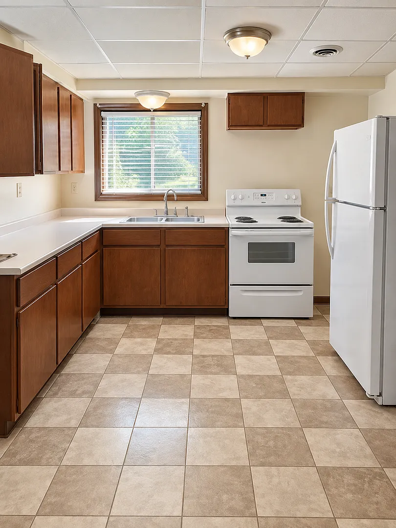 Acorn Drive — Photo 2