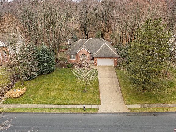 5th image of 9105 Richland Woods Dr