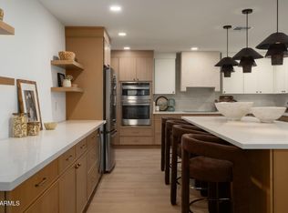 7837 E CRESTWOOD Way, Scottsdale, AZ 85250