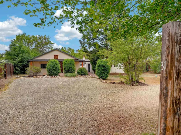 18 Camino Abajo De La Loma E, Ranchos de Taos, NM 87557