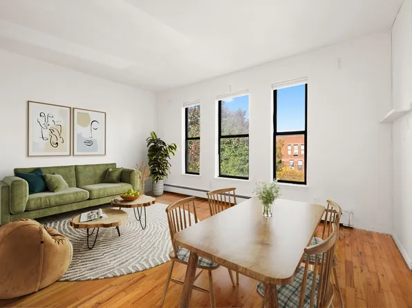 42 Carroll Street image 3 of 15