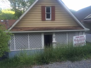 Richwood W Va 22 Walnut, Richwood, WV 26261