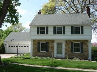 1107 8th Ave, Wellman, IA 52356