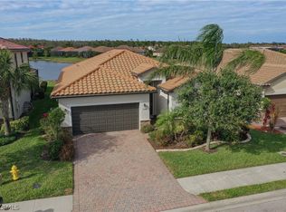 8944 Water Tupelo Rd, Fort Myers, FL 33912