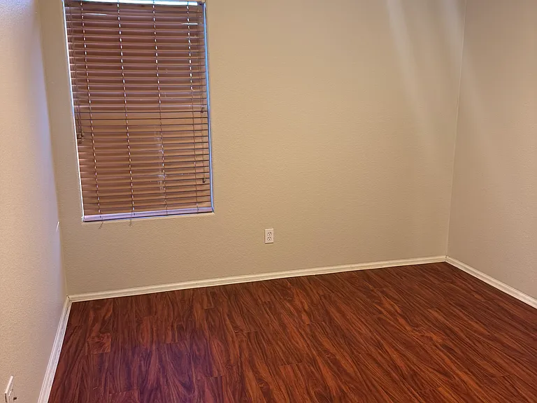 2445 W Running Deer Trl — Photo 27