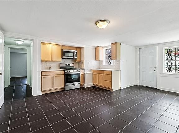 3rd image of 2410 Gentilly Blvd #2