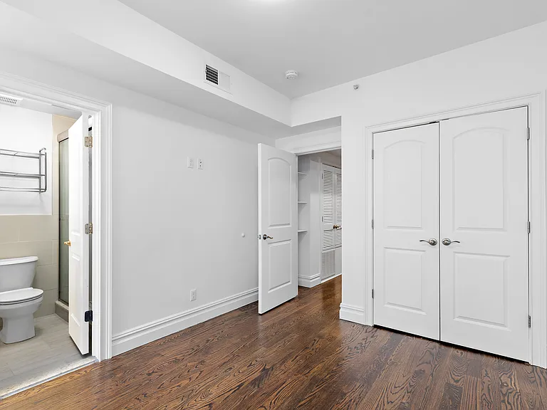 305 1st St #3L — Photo 22