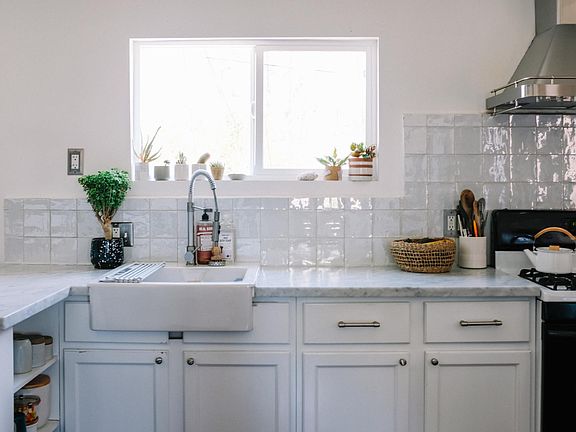 5th image of 2677 1/2 W Avenue 32