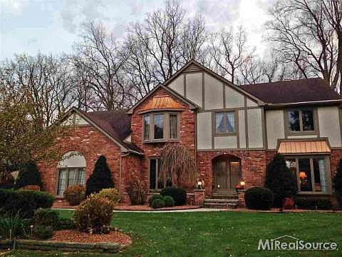 1st image of 48227 Lake Valley Dr
