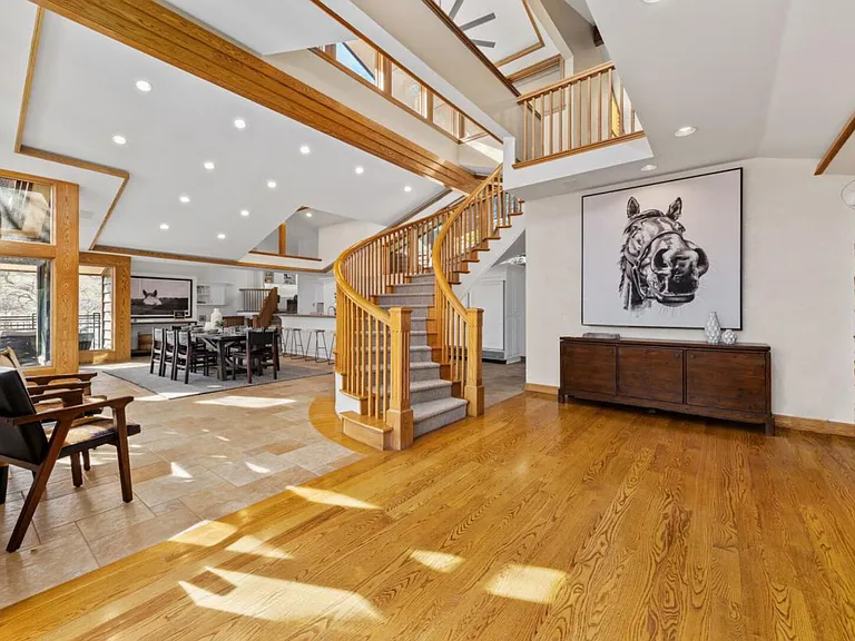 Wingfoot Ct — Photo 10