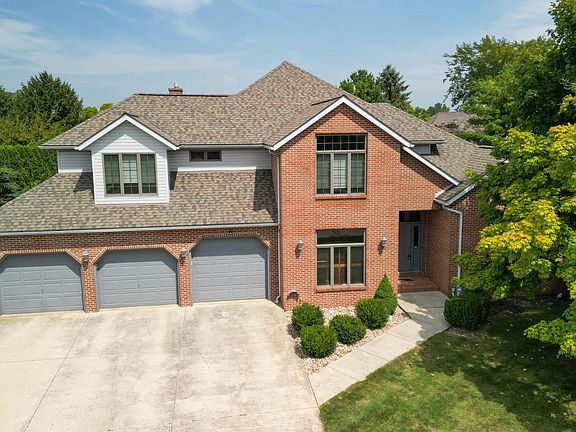 2nd image of 1110 Chaumont Dr