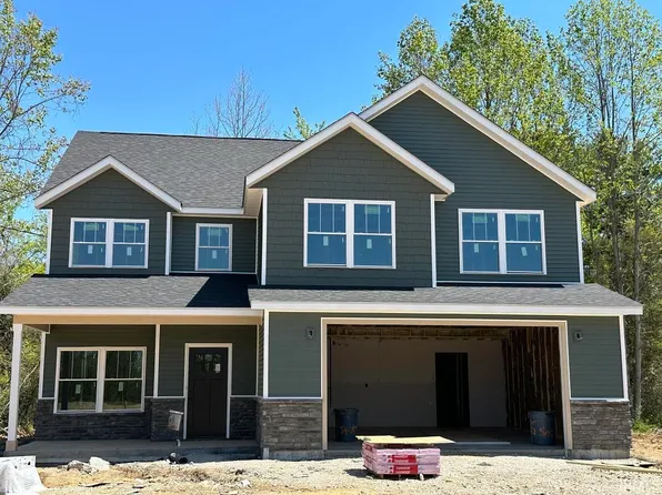 724 E Quinn Raye Ct, Ellettsville, IN 47429
