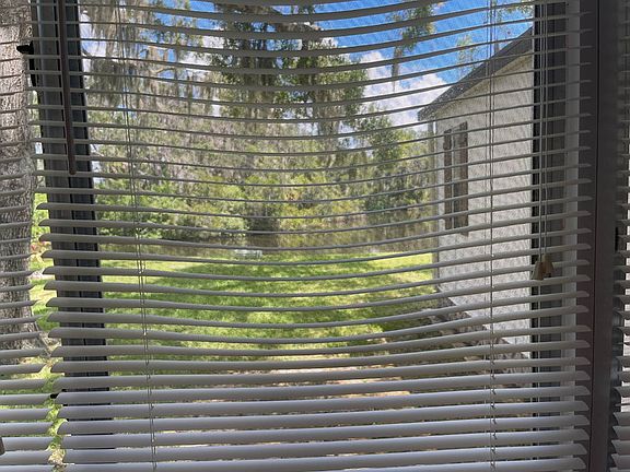 3rd image of 3283 Bay Oaks Dr