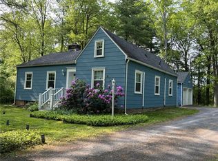209 Rhinecliff Rd, Rhinebeck, NY 12572