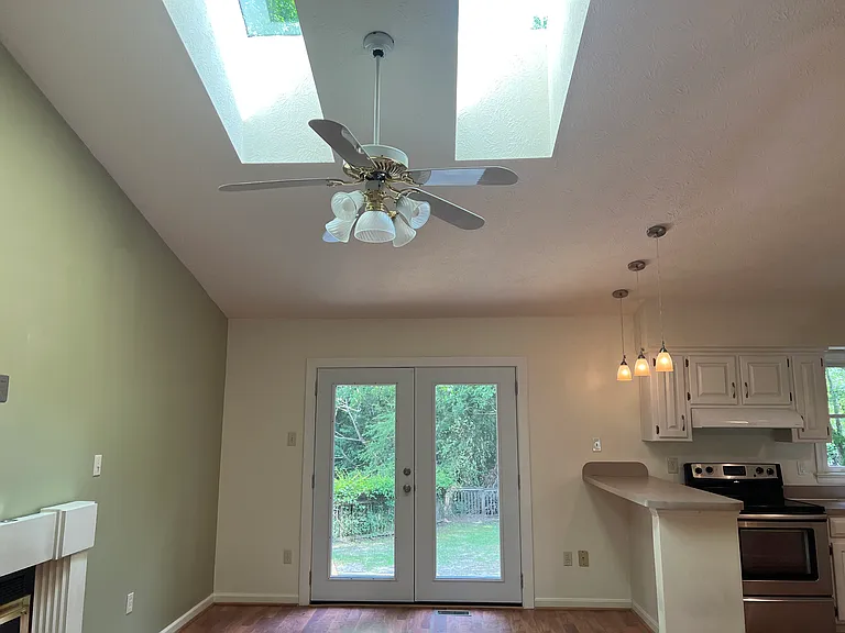 3940 Fox Hunt Trl — Photo 11