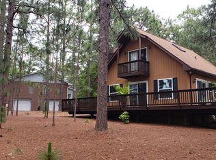 145 Overlook Dr, West End, NC 27376