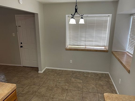 5th image of 17318 Golf Club Dr