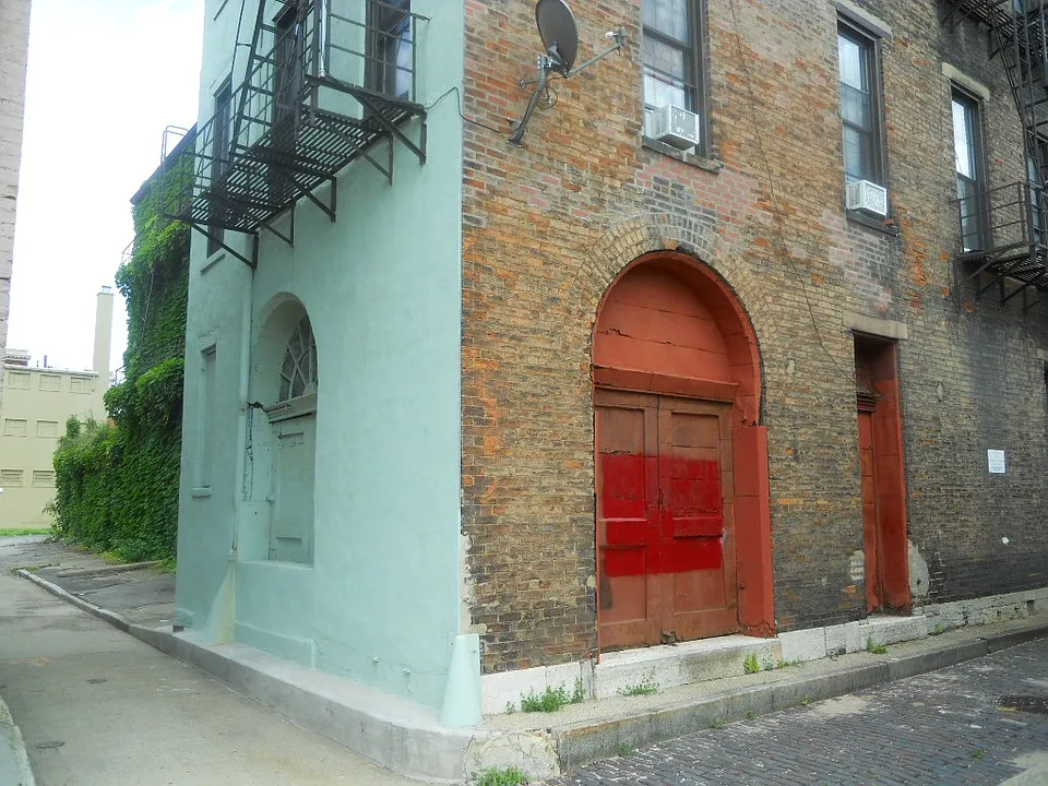 Building Photo