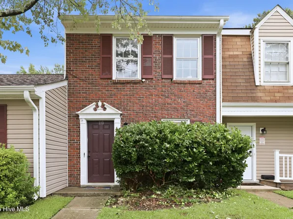 110 Palace Circle, Jacksonville, NC 28546