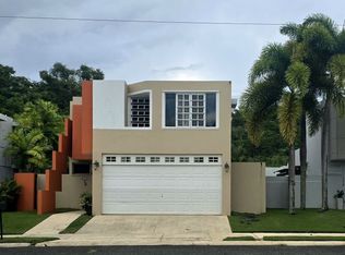 Calle 113, Toa Alta, PR 00953