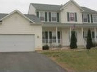 28 Cavalry Ridge Rd, Fredericksburg, VA 22405