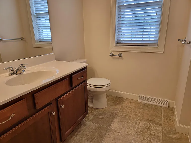 5231 Summerfield Dr — Photo 25