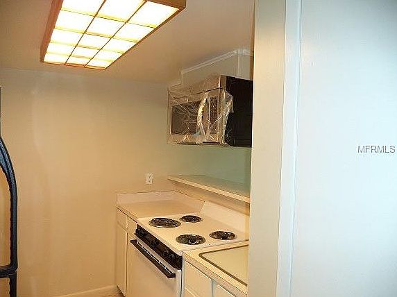 5th image of 5820 N Church Ave Unit 215