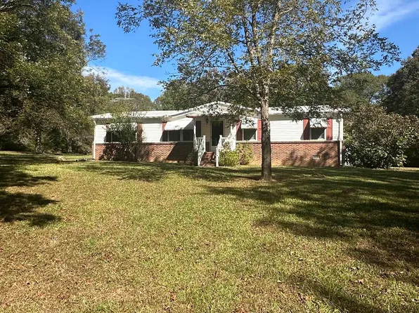 397 Berry Rd, Pelzer, SC 29669