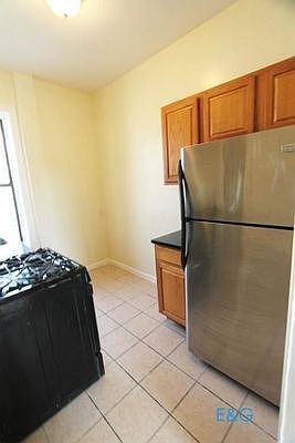 5th image of 350 Audubon Ave APT 53